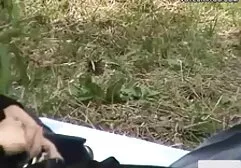 Mỹ là một cánh tả, người sẽ x nhat đã ra tuổi trẻ của mình đỏ áo và nhảy từ phía bên kia.,