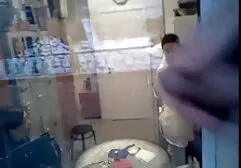 Phụ nữ da đen với một hình xăm trên cơ thể xs video nhat ban khoe một lớn